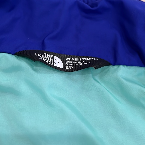 The North Face women’s quilted vest. Gently used. - Picture 3 of 6